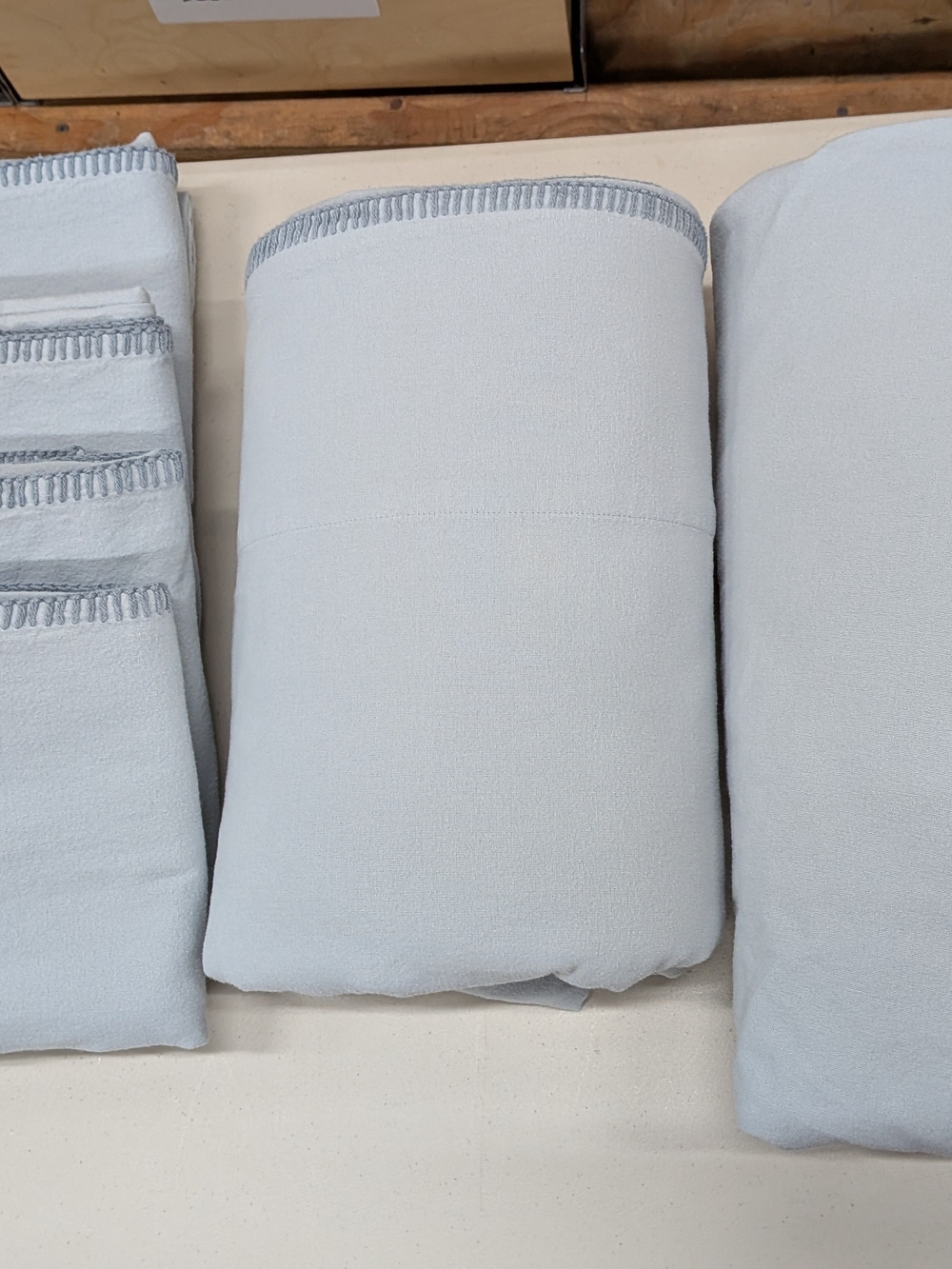 Boll & Branch King Flannel Sheet Set. Decorative Blanket Stitch. 4 Cases.